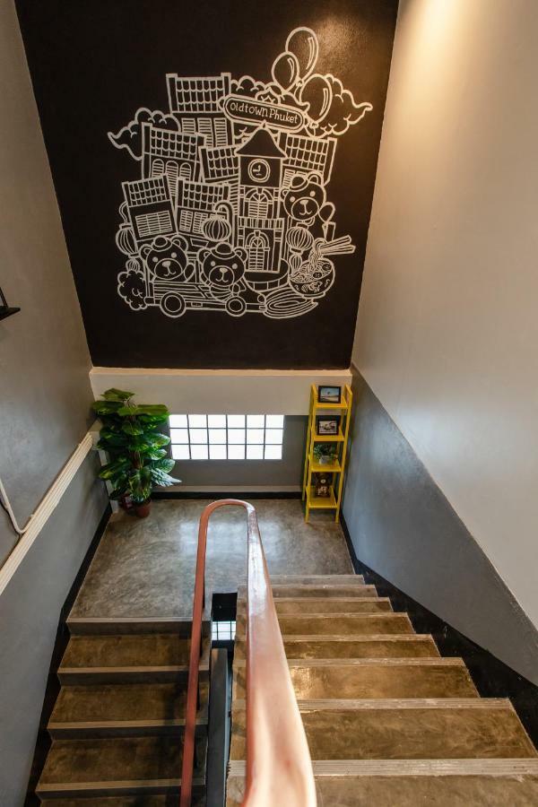 The Z Nite Hostel Phuket Dış mekan fotoğraf